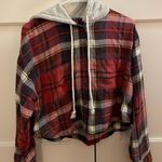 American Eagle Cropped Flannel Photo 0