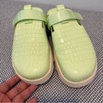 Sorel  Women's Viibe Clog Slip-Ons - Luminous Lime, Honey White size 9/5 Photo 2