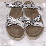 Pierre Dumas  wedge sandals size 9 Photo 1