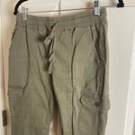 Women's Olive Cargo Jogger Pants Size 9/10 Green Photo 2