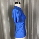 Oakley  Top‎ Photo 2