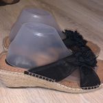 Life Stride  black floral wedges sandals Photo 2