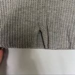 PacSun Nwt   gray notched waffle knit crop top small Photo 2