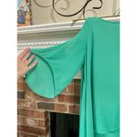 New York And Company FUN! NY and Company 7th AVE. Green Hi-Lo Blouse w. Peek-a-Boo Shoulders - Size S Photo 2