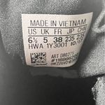 Adidas  Women’s QT Racer Cloud Foam Logo Black and White Sneakers Sz 6.5 Photo 9