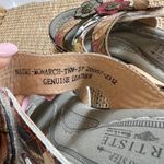 LArtiste Spring Step Naomi Monarch Butterfly Floral Platform Sandals Size 37‎ Red Photo 5