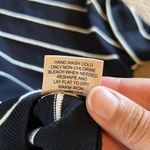 Philosophy  medium  sweater Photo 6