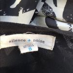 Silence + Noise  Shorts Romper‎ Photo 6