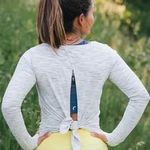 Zyia Active White/Gray Split Back Long Sleeve Top Stretch Sporty Size XLarge Photo 4