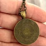 Sacred Sri Yantra pendant necklace Photo 3
