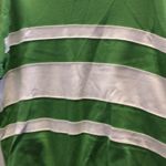 Jones Wear FINAL MARKDOWN Sporty  top large Photo 1