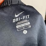 Nike  Pro Black & White Shots Small EUC Photo 2