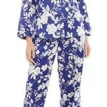 Miss Elaine 2-Piece Notch Collar Top and Pants Pajama Set Photo 0