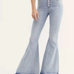 We The Free  Irreplaceable Super Flare High Rise Jeans Button Fly Women's size 26 Photo 0