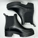 Jeffrey Campbell Hydra Platform Waterproof
Chelsea Rain Boot Photo 4