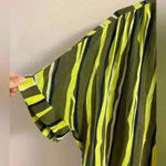 VERO MODA Vera Moda Curve blouse short sleeves pop over slouchy  Medium NWT‎ Photo 2