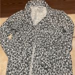 Womens Tommy John gray white black Patterned Pajama Top and bottom set Size M Photo 0