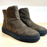 Coldwater Creek NEW Walk With Me by Brown Suede Fleece Lined Booties Size 6.5 Photo 0