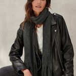 Lucky Brand Gray Fringe Scarf Photo 0