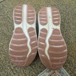 Brooks Running Shoes Photo 5