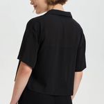 Uniqlo Classic Short Sleeve Shirt NWT Photo 1