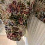 Bill Blass Cottagecore  Roses Floral Tapestry jacket coat Photo 13