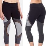 Splits59 ‘Division’ Mid Rise Cropped Leggings Photo 1