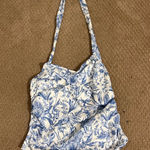 SheIn Blue and white floral halter top Photo 0