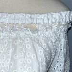 Elan Aria White Eyelet Off The Shoulder Cropped Top Small NWT Photo 4