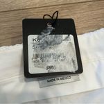 St. John NWT  Blounc Shorts High Waisted Knit White 11” Inch Knee Length Size 6 Photo 4