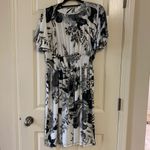 Studio West  vneck black and white dress size 2X Photo 3