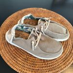 Hey Dude  Wendy shoes size 6 Photo 3
