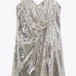ZARA NWT Knotted Sequin Silver Dress Size M Photo 5