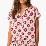 Xirena Women's Sam V Photo 0