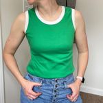 70s vintage Kelly green knit tank top with scalloped trim Photo 4
