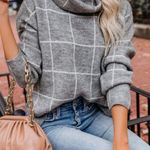 VICI Grey Sweater Photo 2