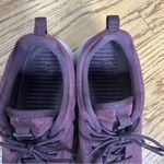 Nike | Roshe One PRM Running Shoe Mahogany Metallic Sneakers Size 9 Photo 10