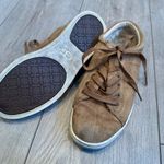 UGG  Suede lace Up Oxford Casual Shoes Women's Size 6 Brown Tan Photo 3