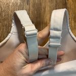 Victoria's Secret Victorias‎ Secret Incredible Knockout Ultra Max Sports Bra Light Pink 32DDD Zip Photo 4