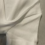 White S square crop top Photo 4