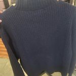 Old Navy  Turtleneck Sweater Knit size small Photo 2