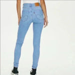 Levi's  Distressed Women's Mile High‎ Super Skinny Distressed Jeans Size 25 Photo 1