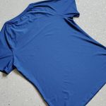 Under Armour  tee size large Photo 5