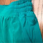Lululemon Hotty Hot High-Rise Lined 4" Running Shorts in Kelly Green Size 2 Photo 11