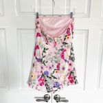 Selfie Leslie Entered The Chat Floral Strapless Mini Dress Photo 6