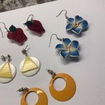 Lot Of 5 Costume Earrings Pierced Dangle Variety Photo 3