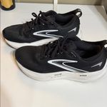 Brooks Glycerin 22 Black and White Athletic Shoes Size 10 Wide Photo 3