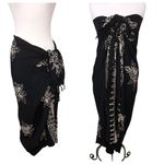 Batik Pineapple Print Black and Cream Sarong Wrap OS Size undefined Photo 1