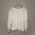Miss Me  Women’s White Floral Boho Blouse with Crochet Accents Like New Large Photo 1