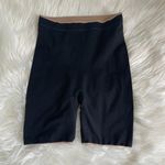 Assets Reversible Slimming Shorts Photo 0